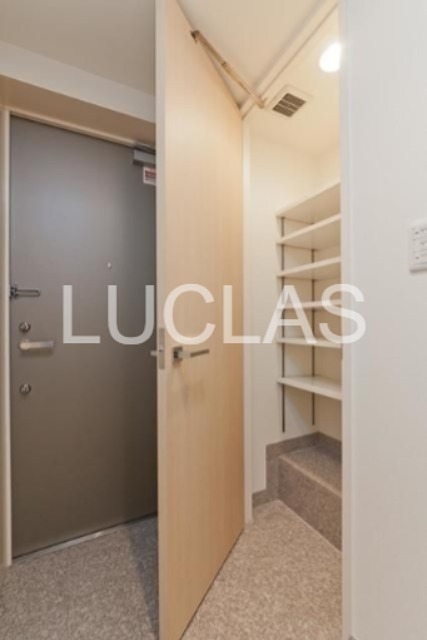 ユニゾンタワー 玄関