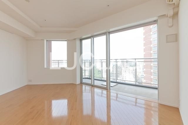 ユニゾンタワー リビング