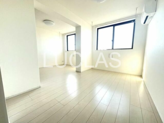 （ＰＥＴ可）Ｌｉｒｉｏ　Ｈｏｒｉｋｉｒｉ（リーリオ堀切） リビング