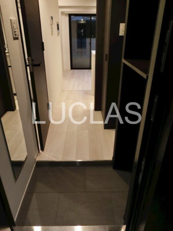 ＺＯＯＭ新宿西落合 玄関