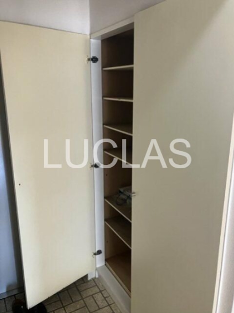 ライオンズマンション鷺ノ宮 玄関