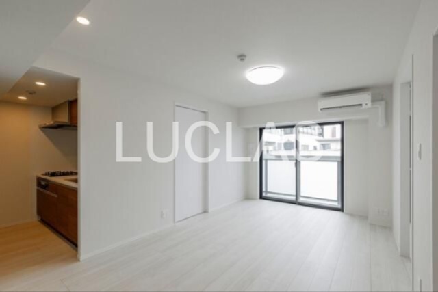 ＮＯＧＡＴＡ　ＲＥＳＩＤＥＮＣＥ リビング