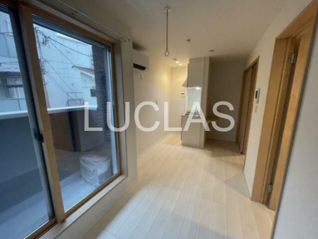 Ｃｈａｒｍａｉｎｅ東中野 リビング