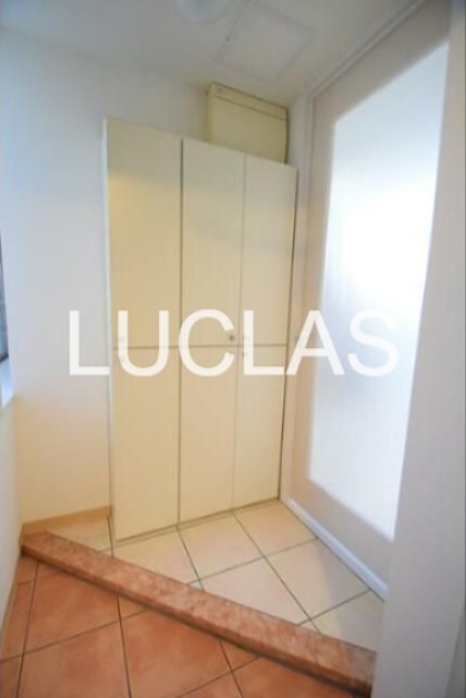 カシータ雑司が谷 玄関