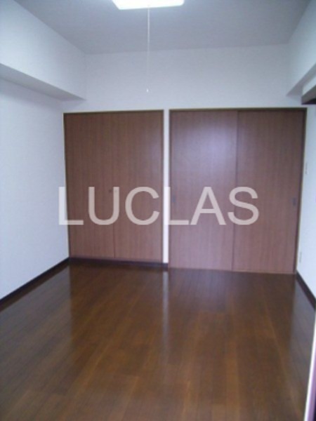 フェニックス明大前 ベッドルーム