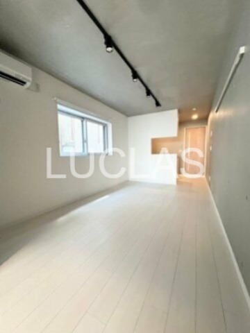 新宿ＷＥＳＴ　ＰＬＡＣＥ リビング