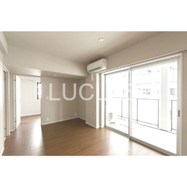 ＬＩＢＲ ＧＲＡＮＴ 西新宿 WEST リビング