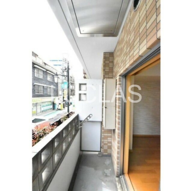 ロイヤルアメニティー西戸山 ベランダ