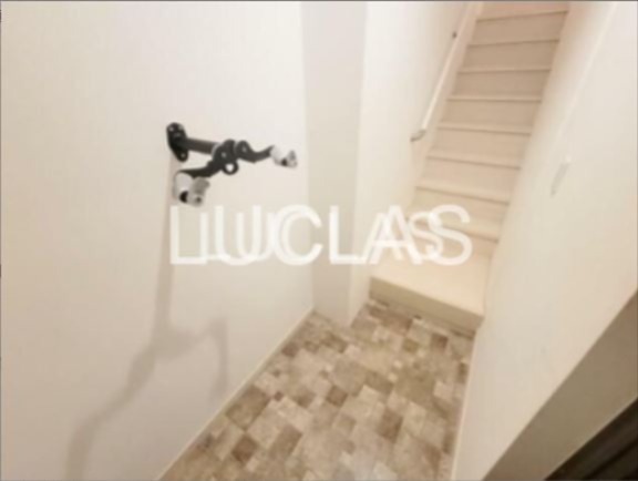 ＢｉｇＡｐｐｌｅ新宿Ｗｅｓｔ 玄関