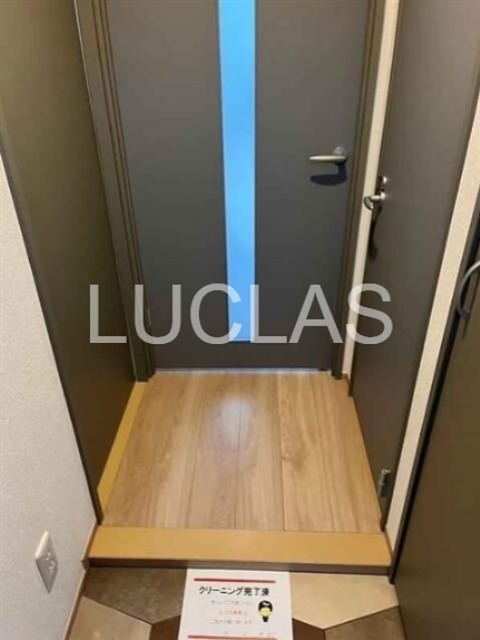 Ｂ　ＣＩＴＹ　ＡＰＡＲＴＭＥＮＴ　ＳＨＩＮＪＵＫＵ　ＮＷ 玄関