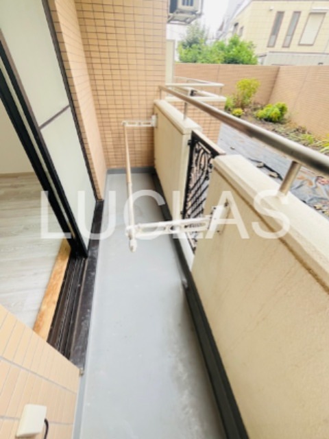 ダイホープラザ千歳烏山Ａ棟 ベランダ