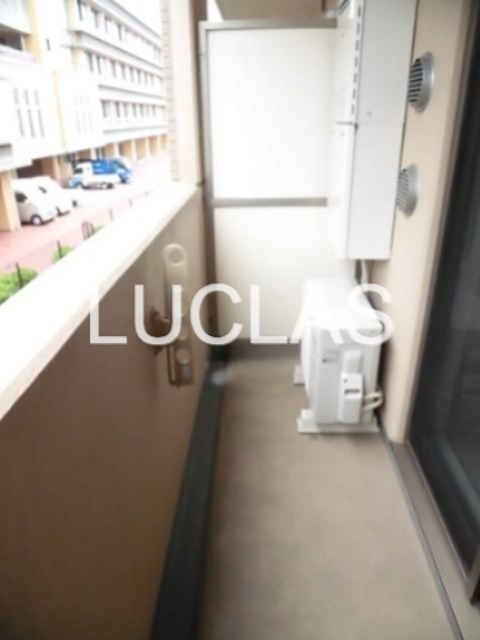 グランハイツ東新宿 ベランダ