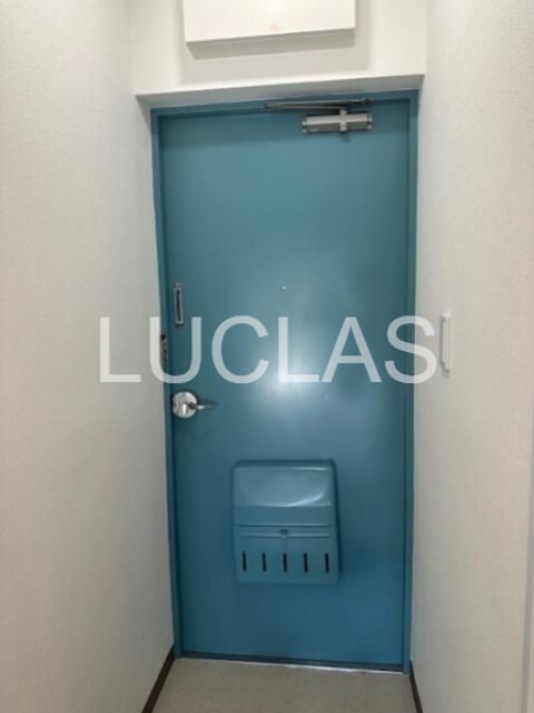 アストラル上落合 玄関