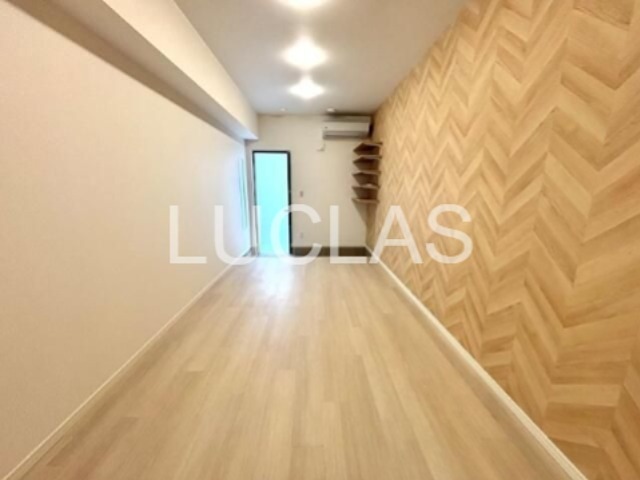 ＭＯＫ－ＴＥＲＲＡＣＥ　ＮＥＲＩＭＡ　Ｖｉｌｌａ リビング