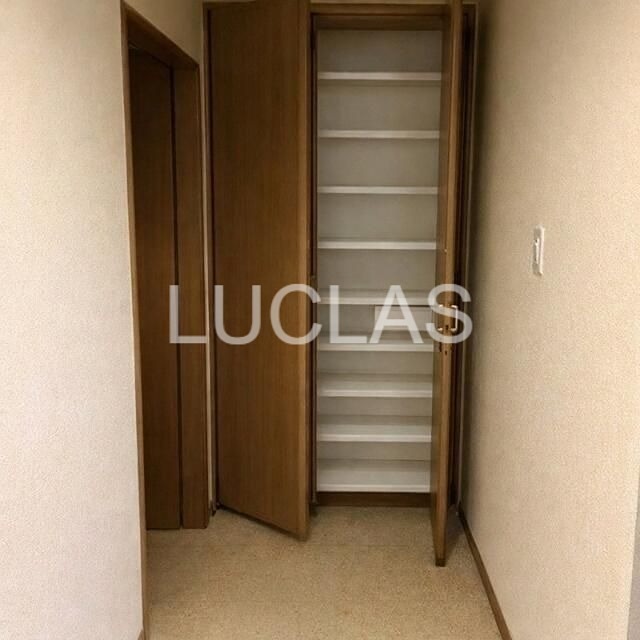 日神デュオステージ新中野 玄関