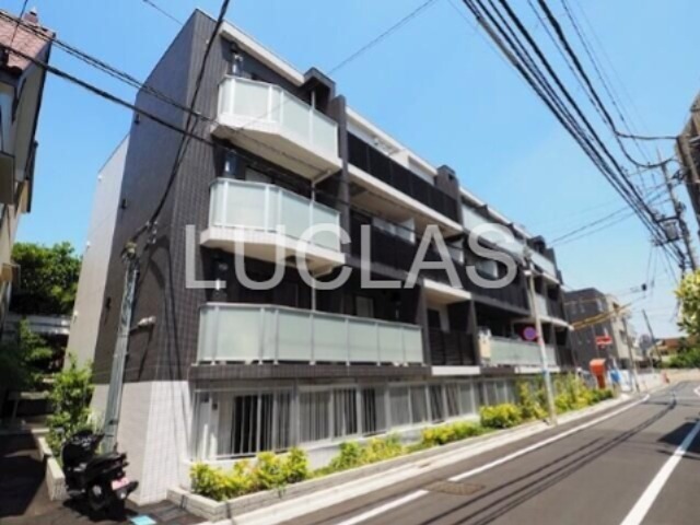 レオーネ方南町 301号室 外観
