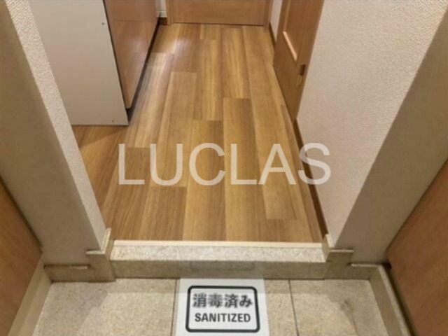 アクロス新宿 玄関