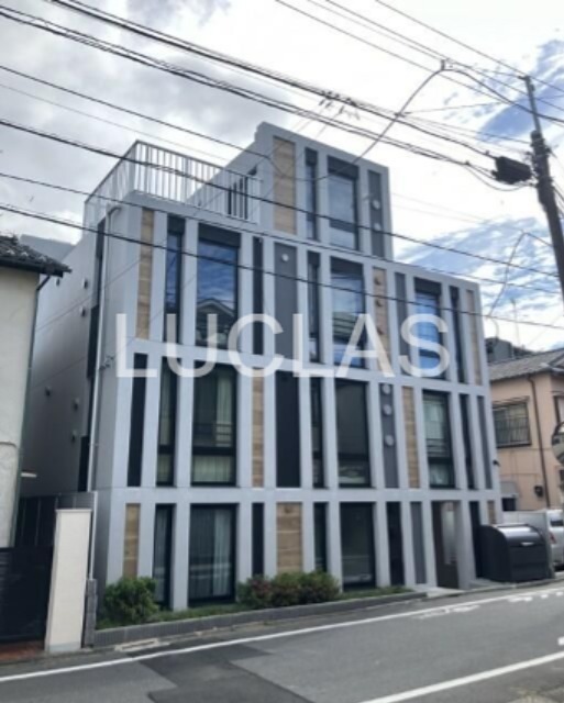 ＳＴＲＩＰＥＳ　豪徳寺 104号室 外観