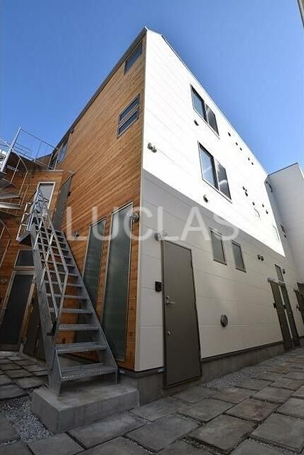 ｃｏｃｏｔｅｒｒａｃｅ高円寺 104号室 外観