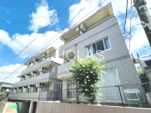 パレロワイヤル弦巻 302号室 外観