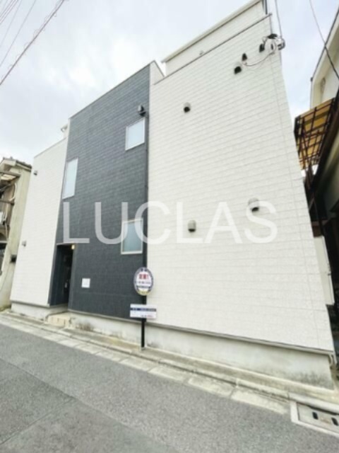 ミレアビターレ北千住 201号室 外観