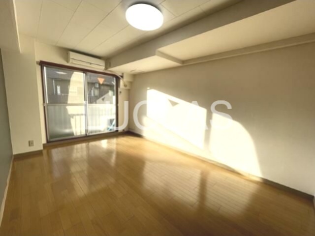 上野スカイハイツ リビング
