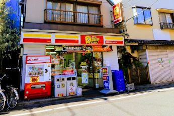 プレール・ドゥーク新宿Ｗｅｓｔ コンビニ
