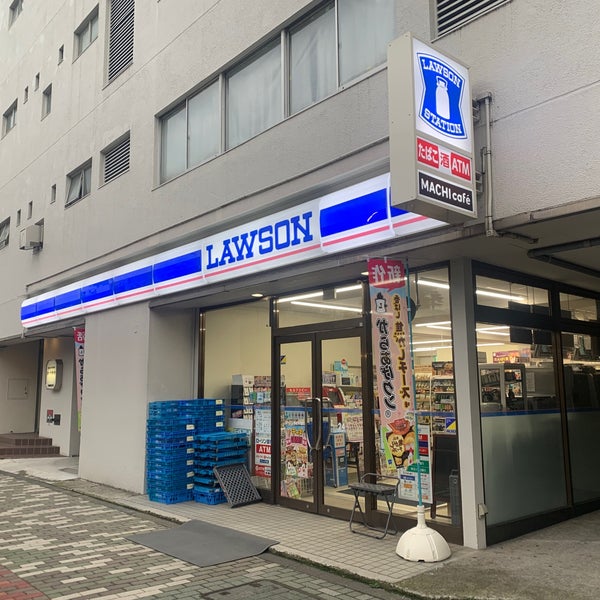 パークキューブ市ヶ谷 コンビニ