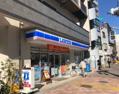 HW.HILLS(御嶽山) コンビニ