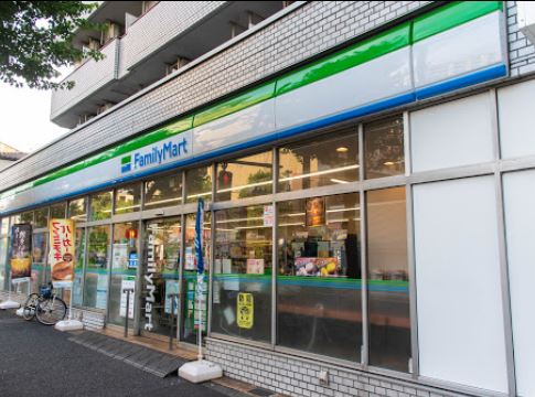 PRIME URBAN 東中野　COURT コンビニ