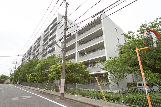 ガーデニエール砧　ＷＥＳＴ 外観