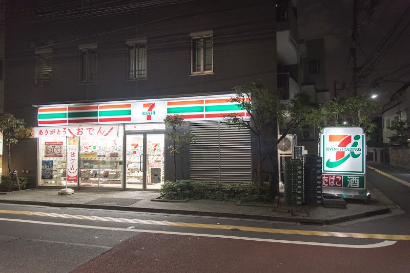 ZOOM西早稲田 コンビニ
