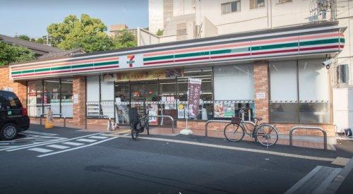 ZOOM飯田橋 コンビニ