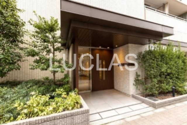 ヴェルデュール高田馬場 エントランス