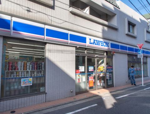 ザ・パークハビオ東長崎 コンビニ