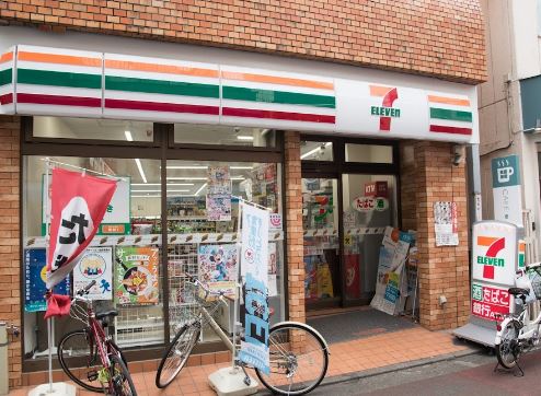 ルーブル明大前 コンビニ