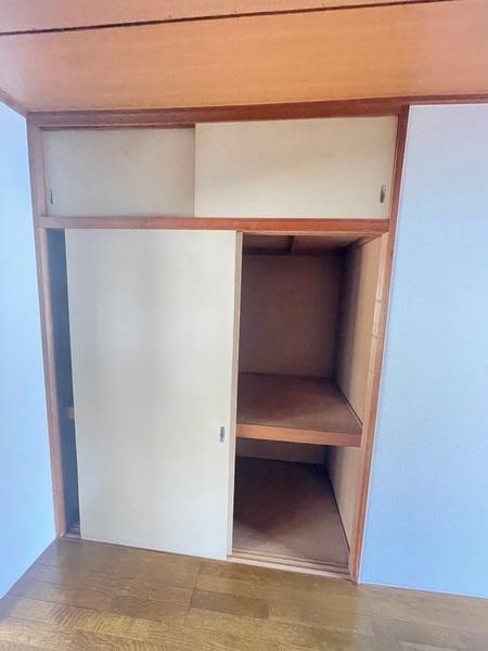 ハイツ土屋 収納
