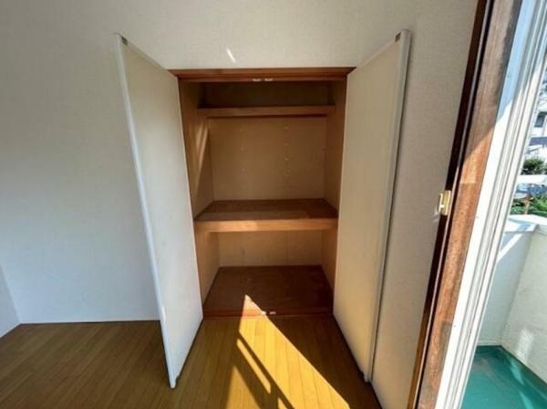 ヴィラ・ウィステリア 収納