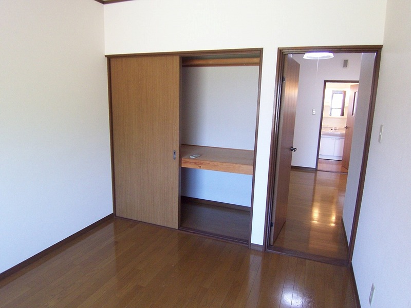 ＳＷＡＮＳ亀岩 収納
