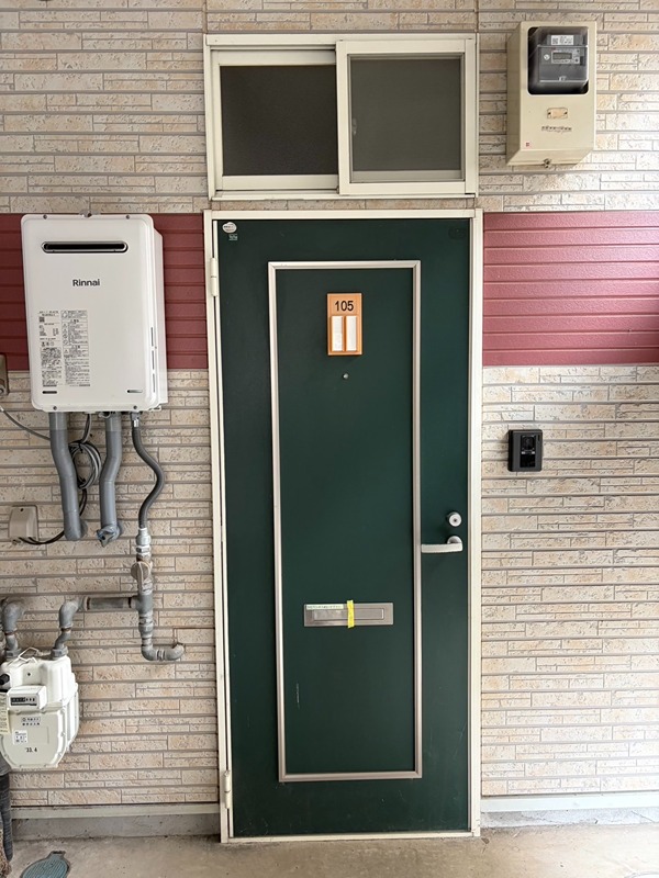 コーポあまるべ 玄関