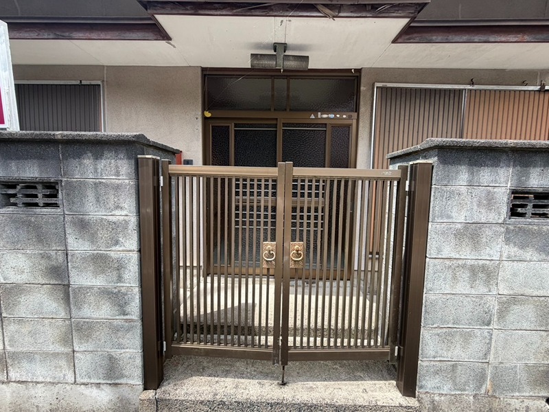 京都府舞鶴市余部上 玄関