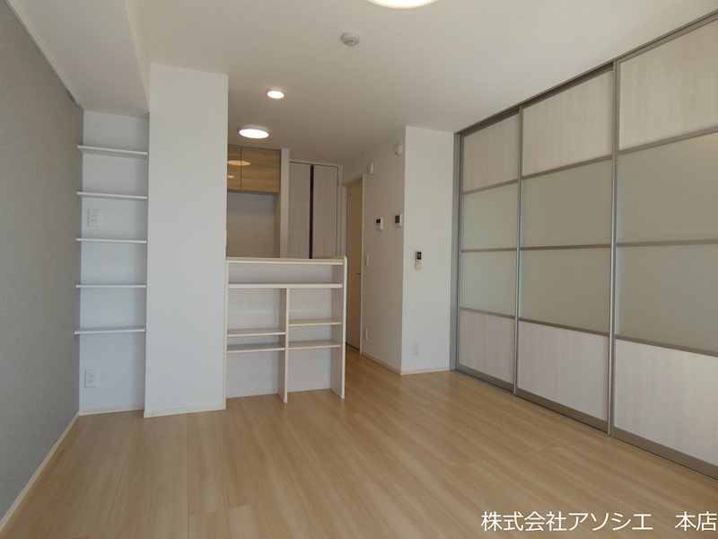 ロイジェントパークス　レイクタウン　Ⅲ　Ｏ リビング