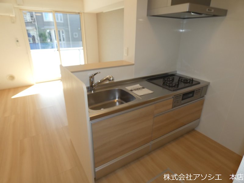 ロイジェントパークス　レイクタウン　Ⅲ　Ｏ キッチン