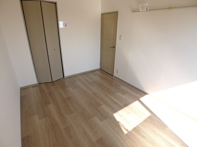 ピラタス　Ⅴ ベッドルーム