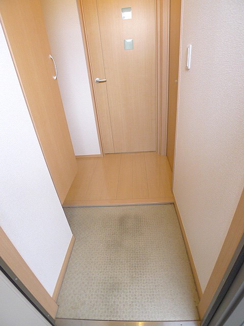 アルクス 玄関