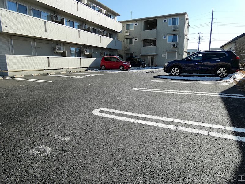 OTTs　HIRO　Ａ 駐車場
