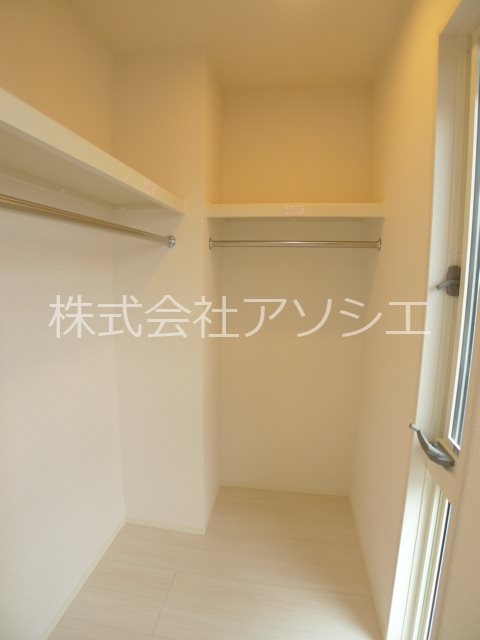ロイジェントパークス　レイクタウン　Ⅱ　L 収納