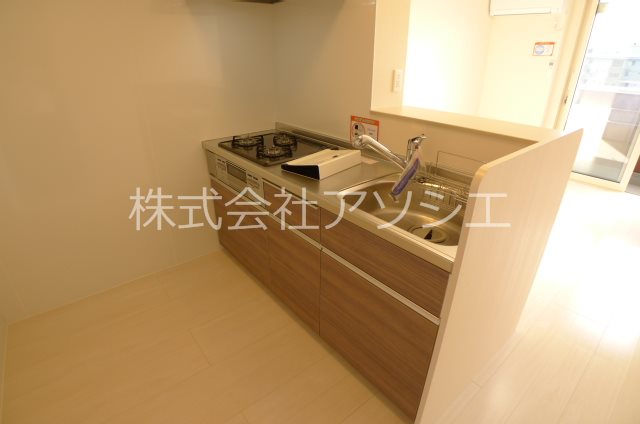 ロイジェントパークス　レイクタウン　Ⅱ　M キッチン