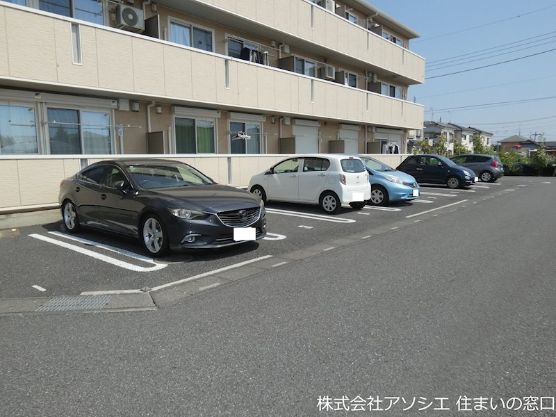 Miracle Bear 駐車場