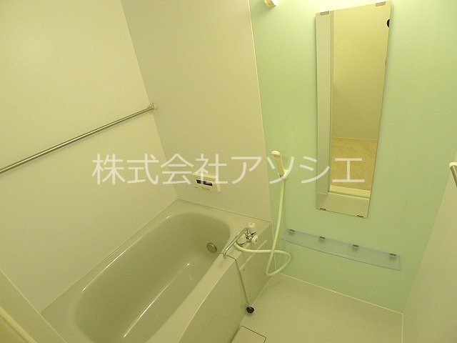 オーパス（越谷市赤山町1丁目） 風呂画像